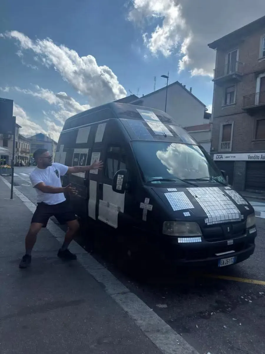 Nico e il suo furgone